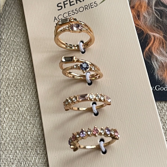 GOLD TONE GEM RINGS - Picture 2 of 6